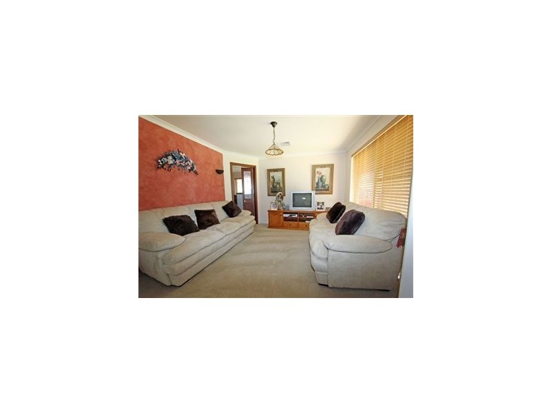 60 Victoria Circle, Greenfields WA 6210