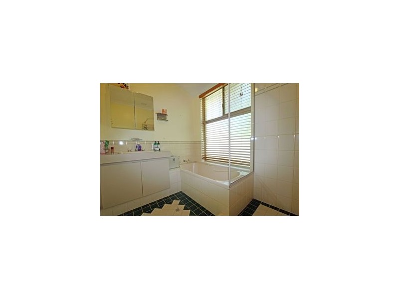 60 Victoria Circle, Greenfields WA 6210