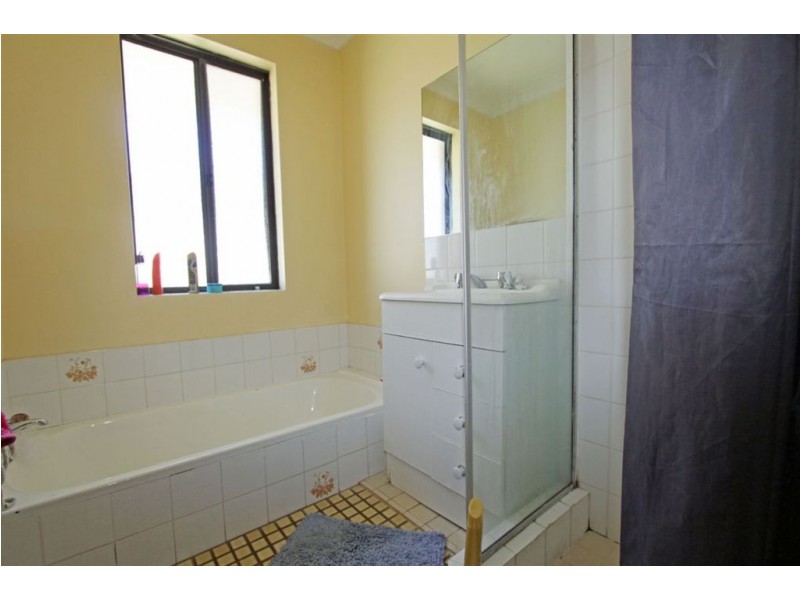 44 Mahogany Drive, Halls Head WA 6210