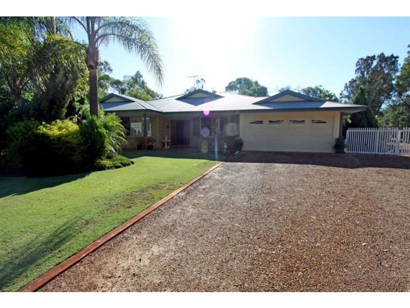 33 Candelo Loop, Greenfields WA 6210