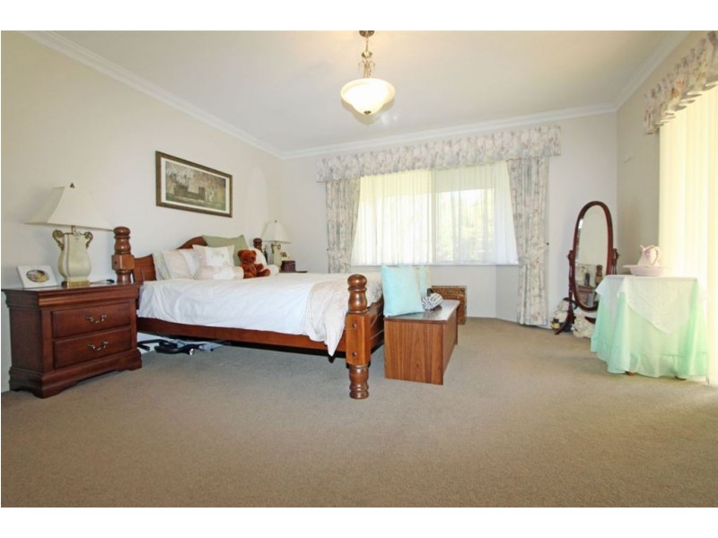 33 Candelo Loop, Greenfields WA 6210