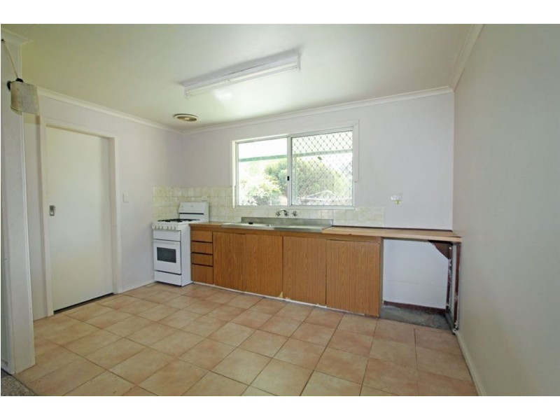 4 Charon Road, Falcon WA 6210