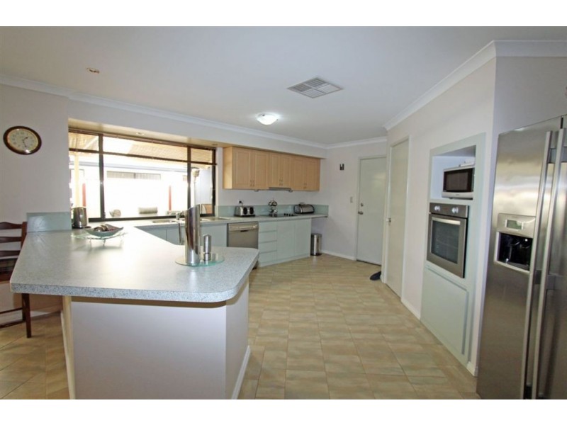 29 Donnybrook Turn, Dawesville WA 6211