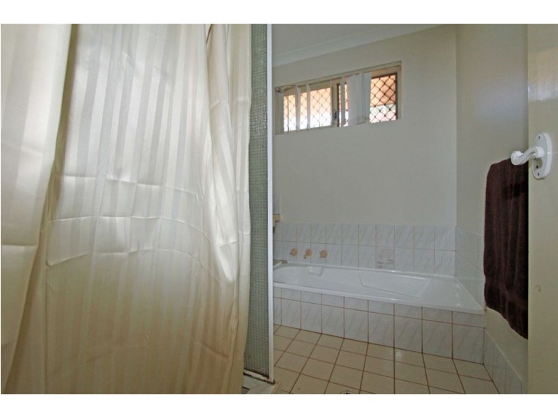 11 Arrowrock Retreat, Greenfields WA 6210