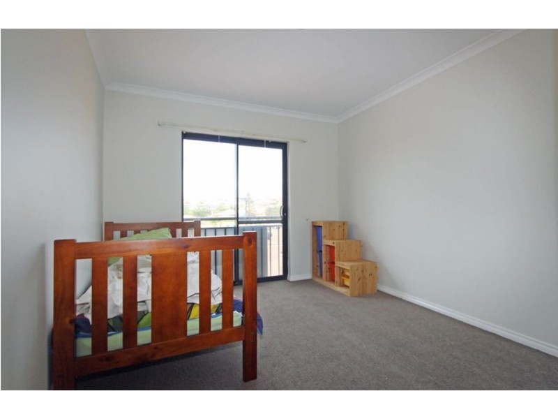 14/7 Village Mews, Wannanup WA 6210