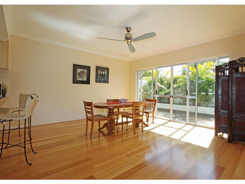 16 McKerrarcher Street, Dudley Park WA 6210