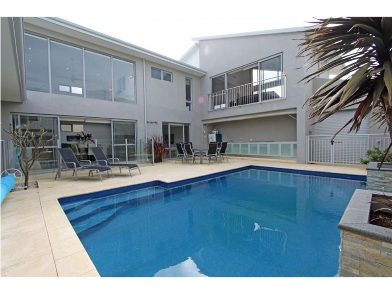 26 Endeavour Circle, Wannanup WA 6210