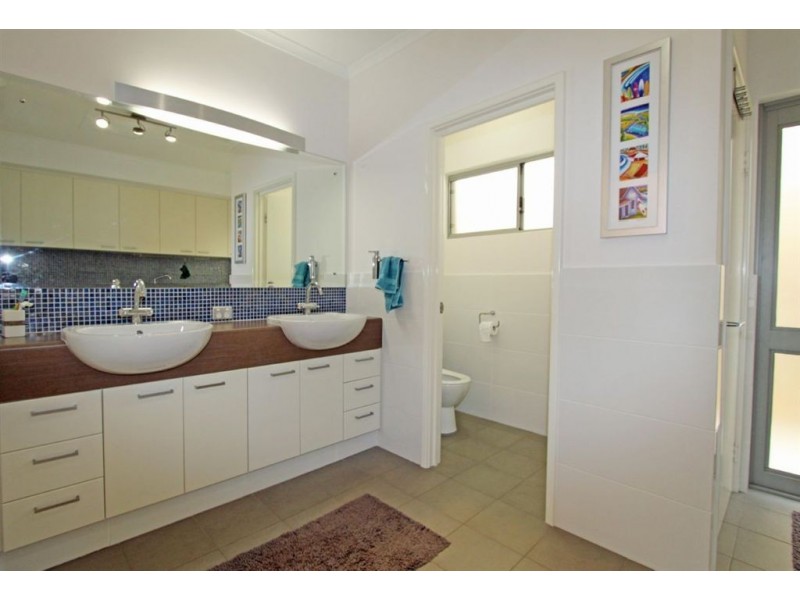 26 Endeavour Circle, Wannanup WA 6210