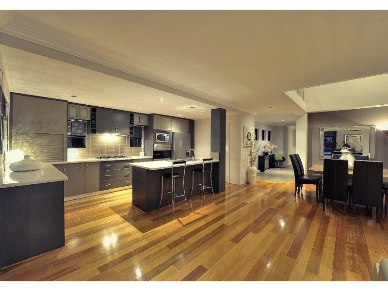 21 Waterlily Drive, Dudley Park WA 6210