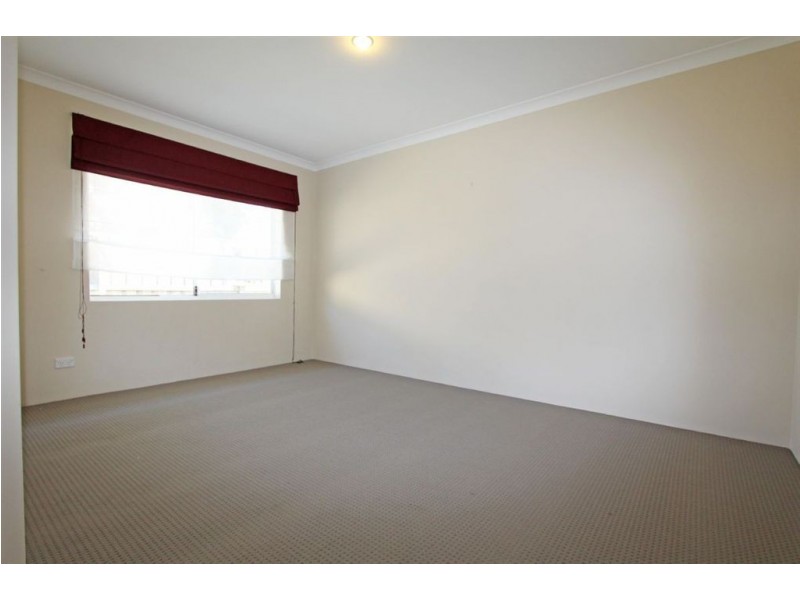 13 Onslow Court, Erskine WA 6210