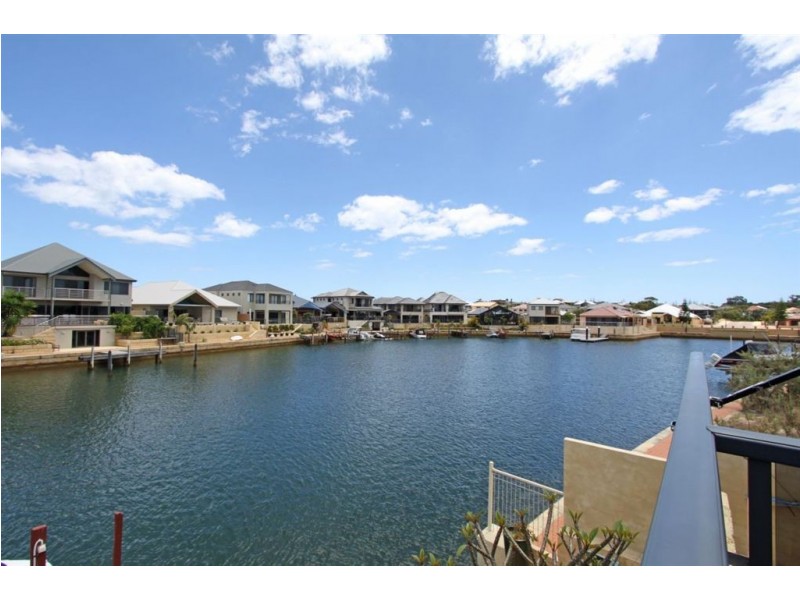 94 Avocet Island Quays, Wannanup WA 6210