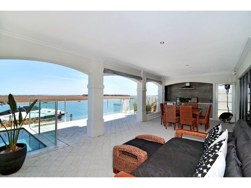 19 Katinka Retreat, Mandurah WA 6210