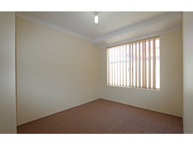 15 Ferncliff Parkway, Meadow Springs WA 6210