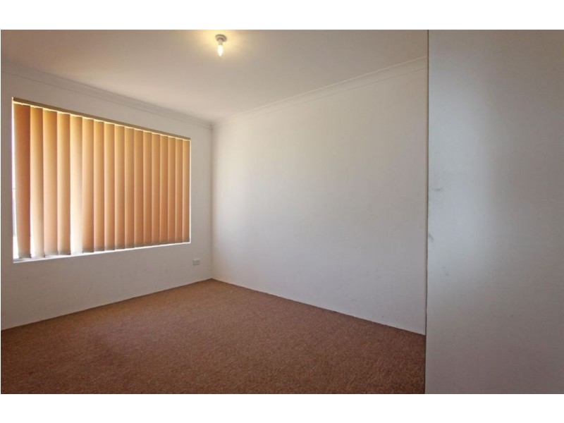 15 Ferncliff Parkway, Meadow Springs WA 6210