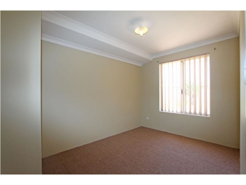 15 Ferncliff Parkway, Meadow Springs WA 6210