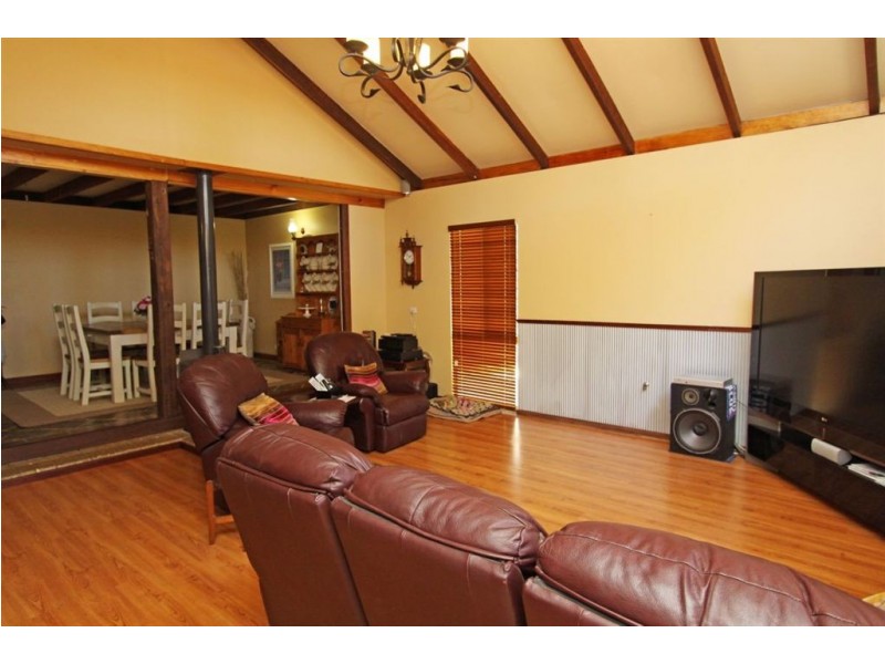 32 Roy Road, Coodanup WA 6210