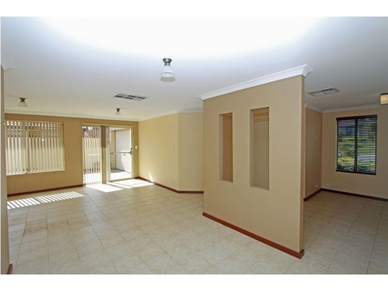 30 Petit Loop, Dudley Park WA 6210