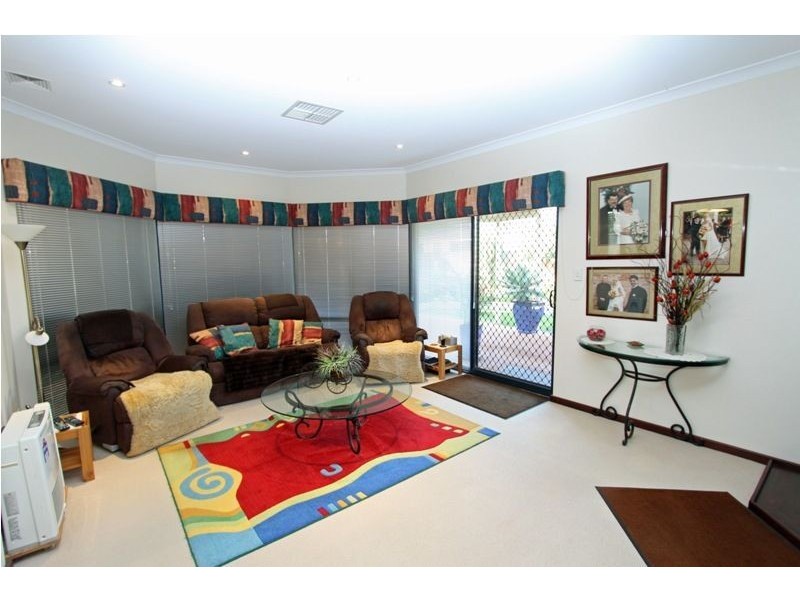 36 Montego Way, Halls Head WA 6210