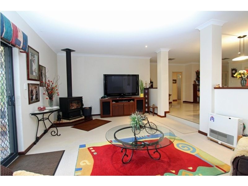 36 Montego Way, Halls Head WA 6210