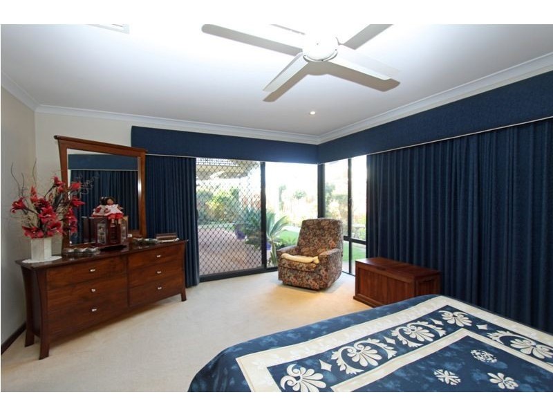 36 Montego Way, Halls Head WA 6210