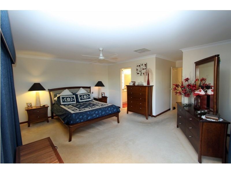 36 Montego Way, Halls Head WA 6210