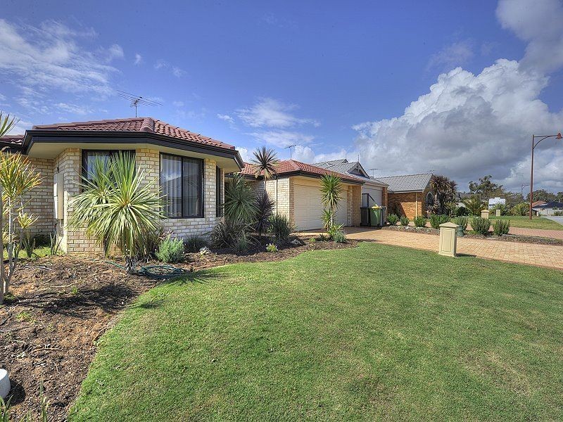 5 Caslano Road, Meadow Springs WA 6210