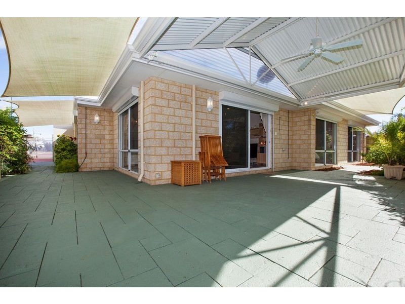 23 Cervantes Drive, Erskine WA 6210