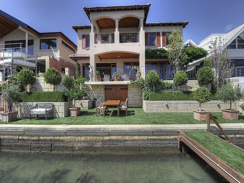 48 Aztec Island Retreat, Halls Head WA 6210