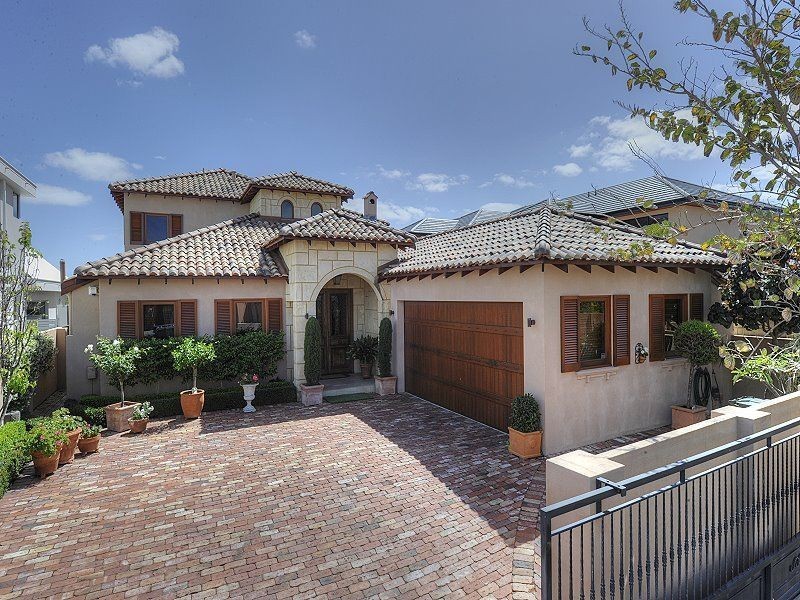 48 Aztec Island Retreat, Halls Head WA 6210