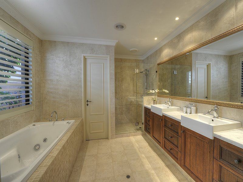 48 Aztec Island Retreat, Halls Head WA 6210