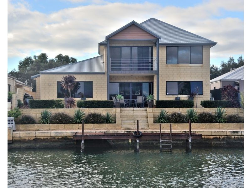 29 Waterlily Drive, Dudley Park WA 6210