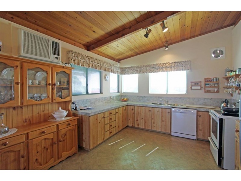 6 Bengal Street, Madora Bay WA 6210