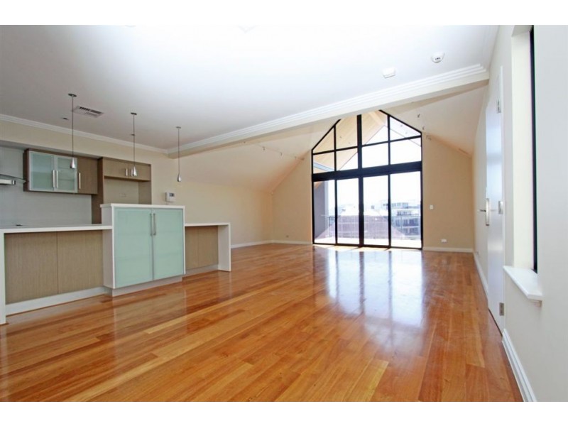 6/23 Galileo Loop, Mandurah WA 6210