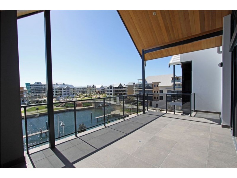 6/23 Galileo Loop, Mandurah WA 6210