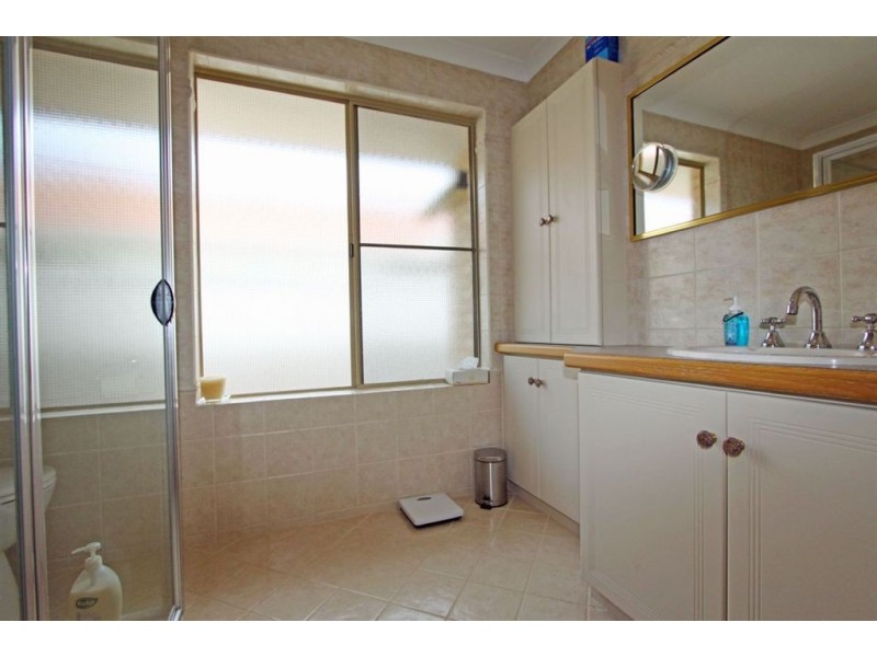 113 Leslie Street, Dudley Park WA 6210