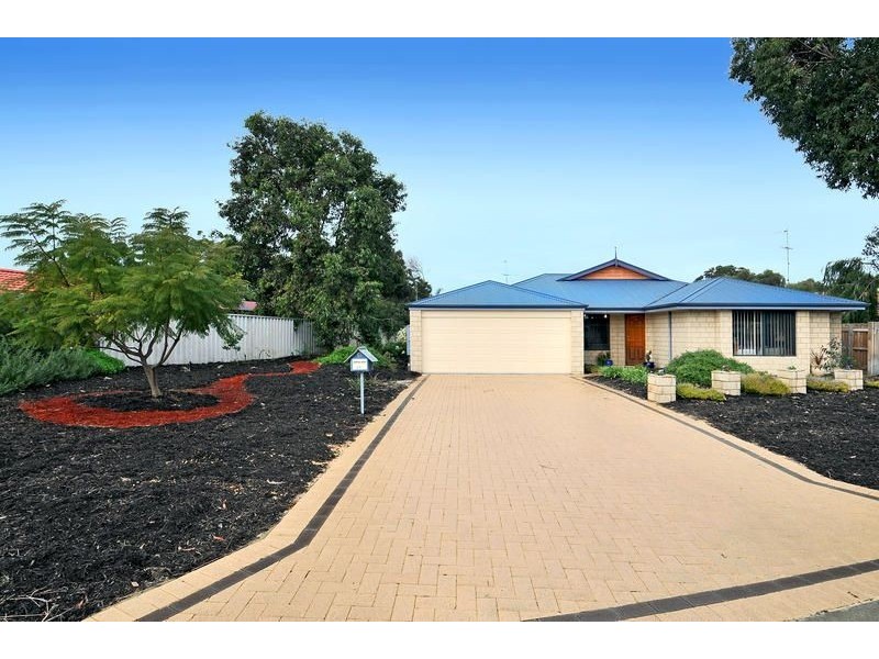 11 Throssell Court, Greenfields WA 6210