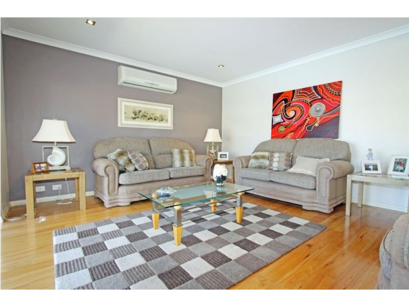 54 Ravendale Drive, Dudley Park WA 6210