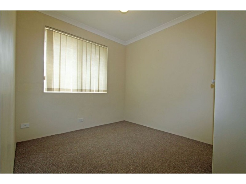 15 Westbourne Pass, Erskine WA 6210