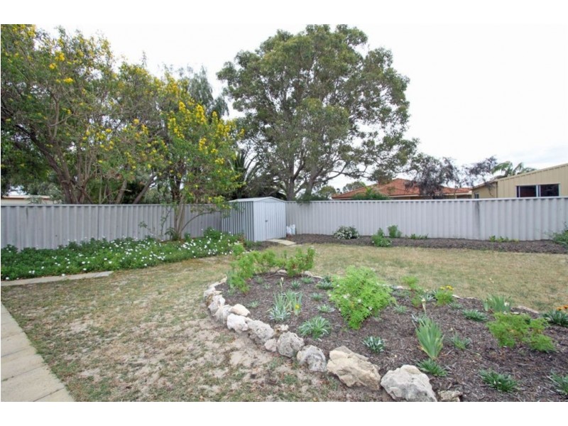 15 Westbourne Pass, Erskine WA 6210