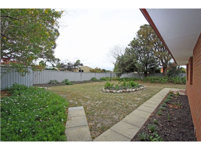 15 Westbourne Pass, Erskine WA 6210