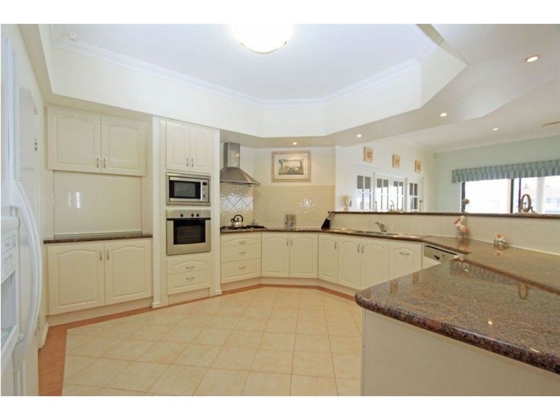 25 Reverie Mews, Halls Head WA 6210