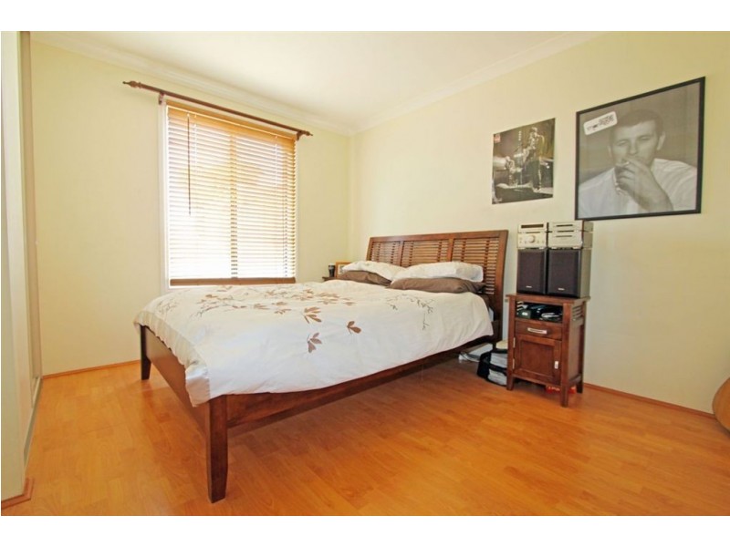 2/28 Valley Road, Halls Head WA 6210
