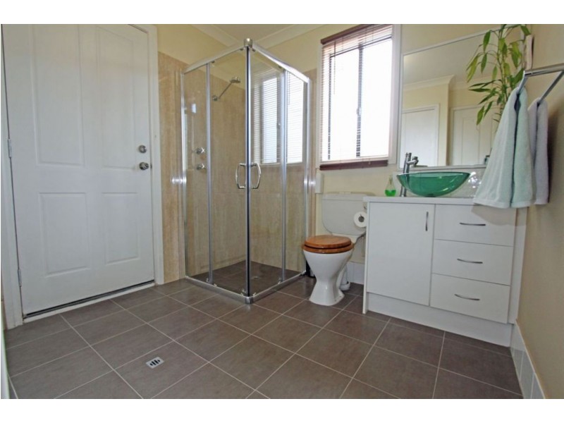 2/28 Valley Road, Halls Head WA 6210