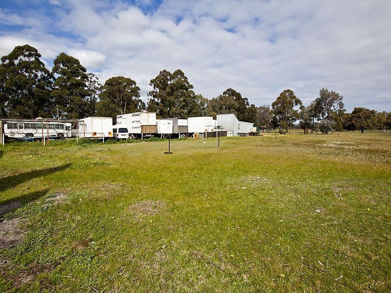 30 Shenton Road, Barragup WA 6209