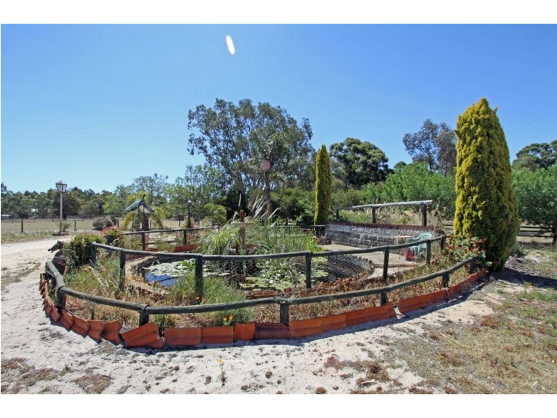 38 Shenton Road, Barragup WA 6209
