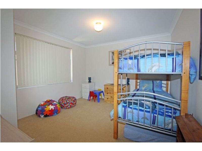 22 Jubata Gardens, Dudley Park WA 6210