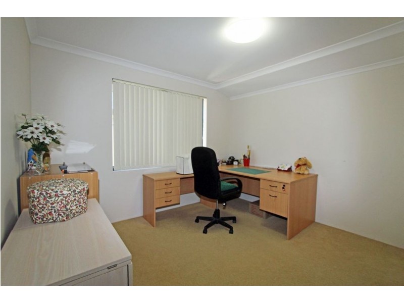 22 Jubata Gardens, Dudley Park WA 6210