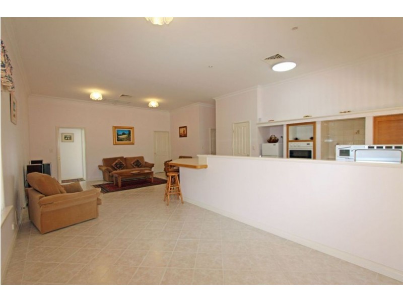 63 Ronsard Drive, San Remo WA 6210