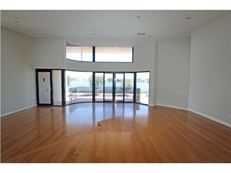 2/3 Galileo Loop, Mandurah WA 6210