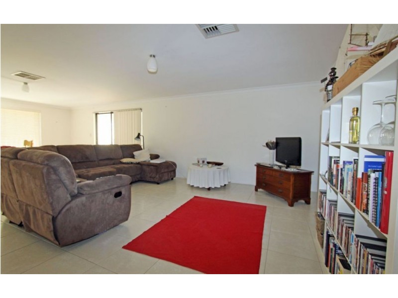 15 Duyfken way, Dudley Park WA 6210